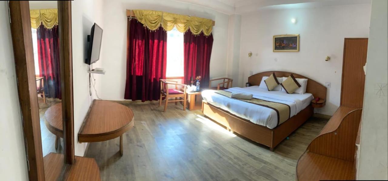 "Tara Homes" With Open Rooftop Terrace Shimla Ngoại thất bức ảnh